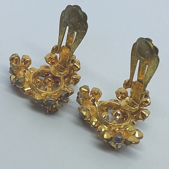 * Vintage Purple Austrian Crystal Flower Cluster Clip On Earrings - Picture 6 of 8